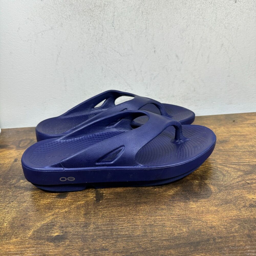 Oofos Ooriginal Thong Flip Recovery Sandal Shoes Women’s Size 9 Men’s Size 7